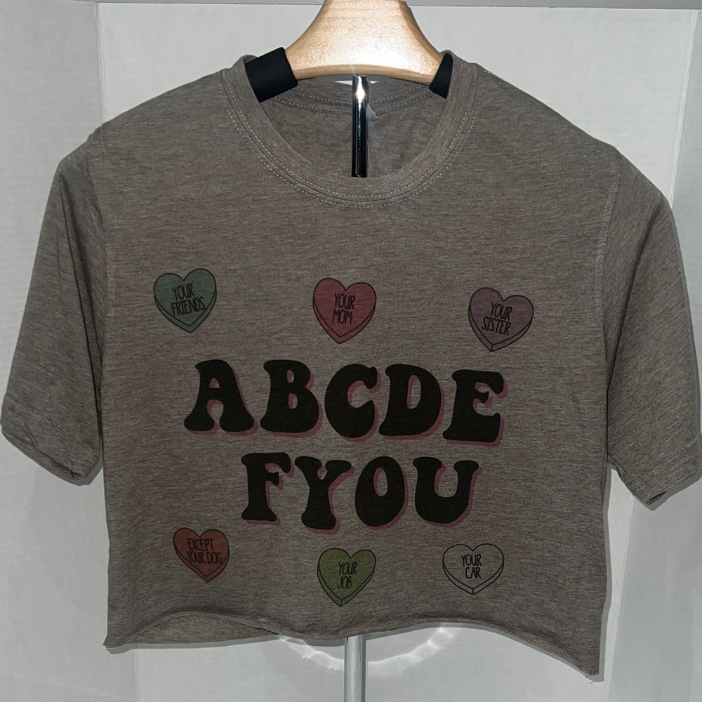 Cropped Graphic Tee -‎ Brown